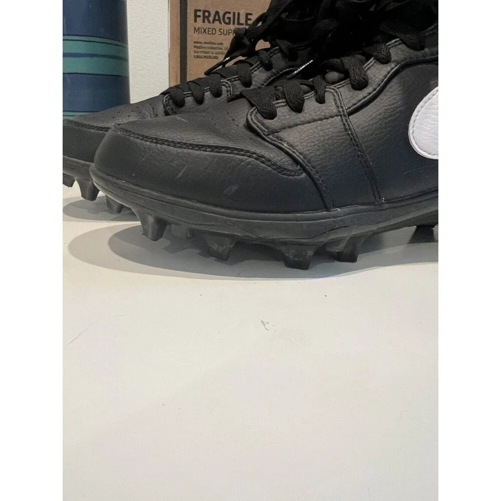 Air Jordan 1 Mid TD 2023 Black White Football Cleats Mens size 10.5 pre-owned